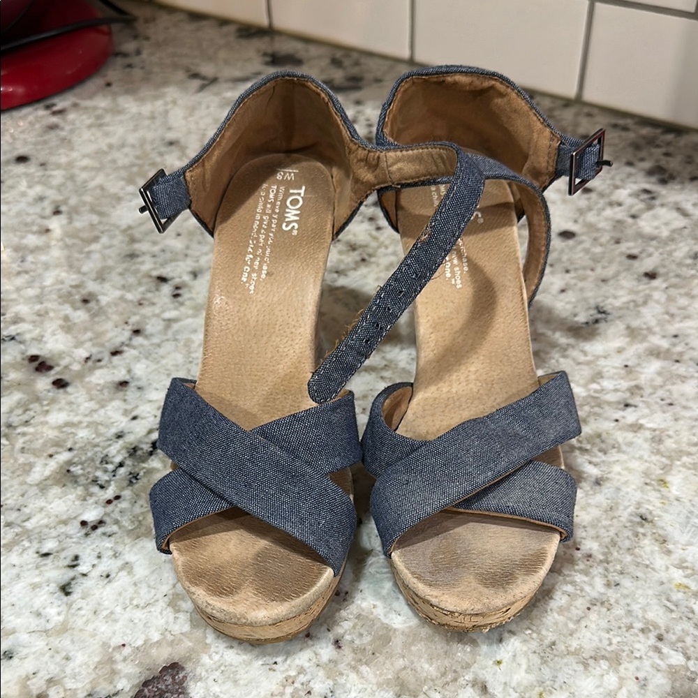 Toms Blue Sandals with Wedge Heel and Adjustable Ankle Strap